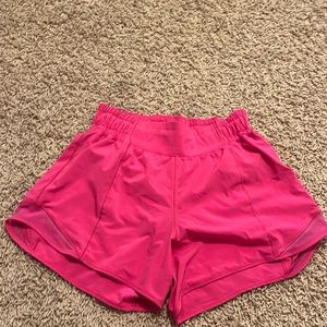 Sonic Pink Hotty hots HR 4” size 6